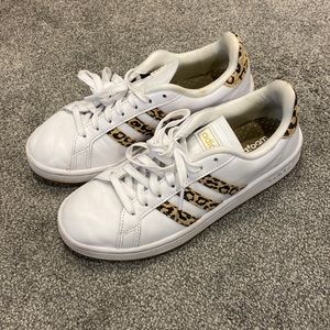 Adidas grand court sneakers